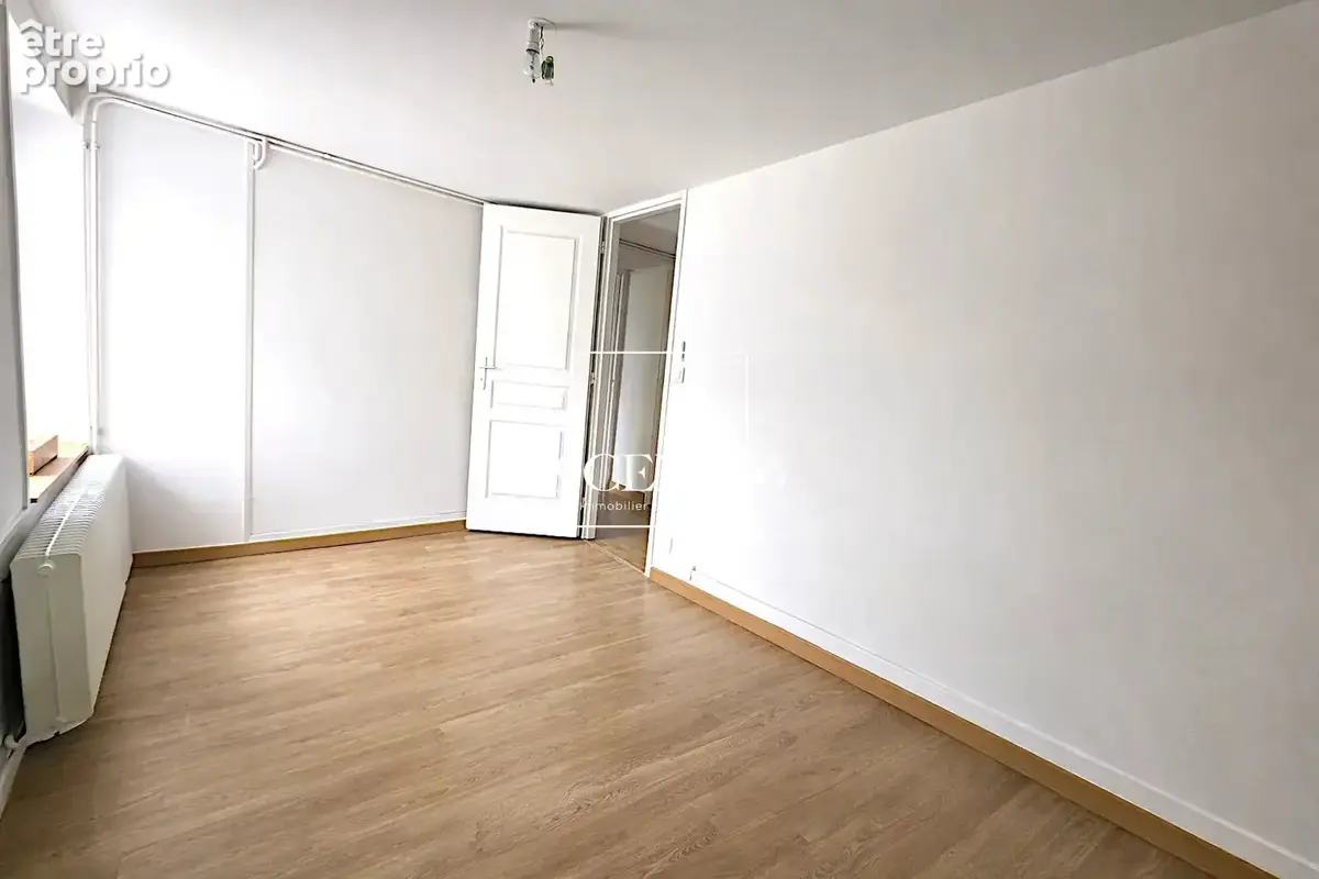 69250 fleurieu-sur-saone – limite neuville – appartement de type 3 en rez-de-jardin avec cave privative - photo 6