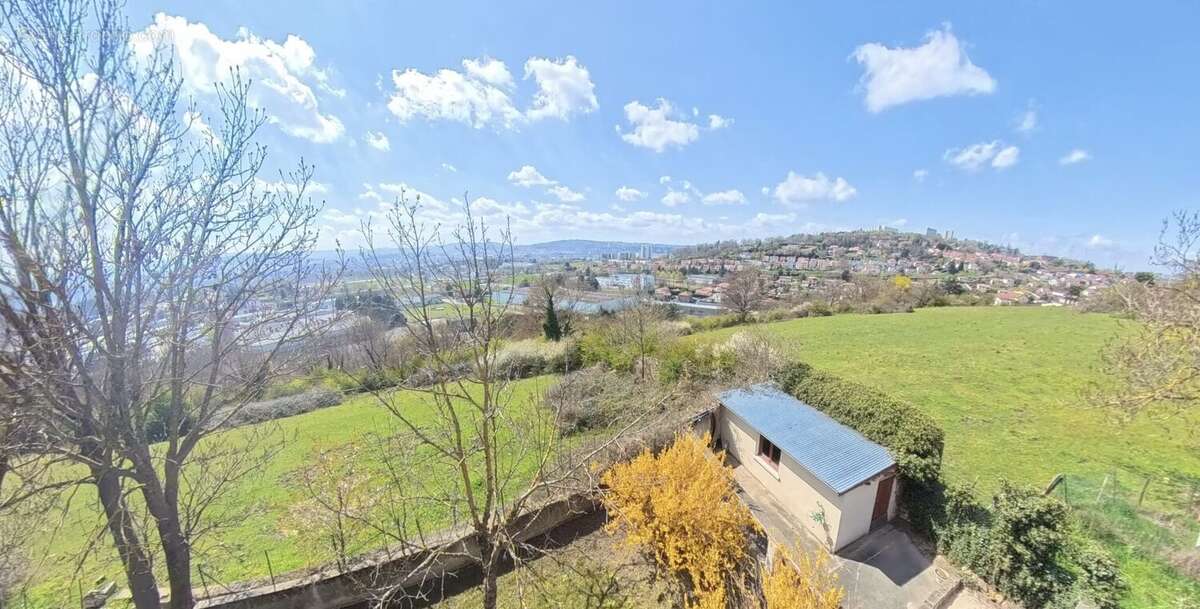 Maison à LA TALAUDIERE