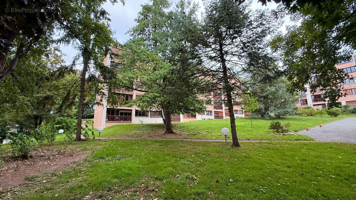 Appartement à CORBEIL-ESSONNES