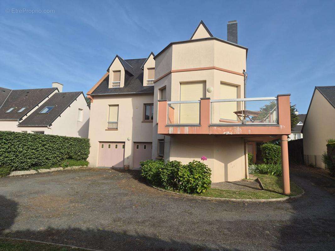 Granville, Face à la Manche : Demeure d'Exception avec Vue Mer Panoramique 186 m2 - photo 3