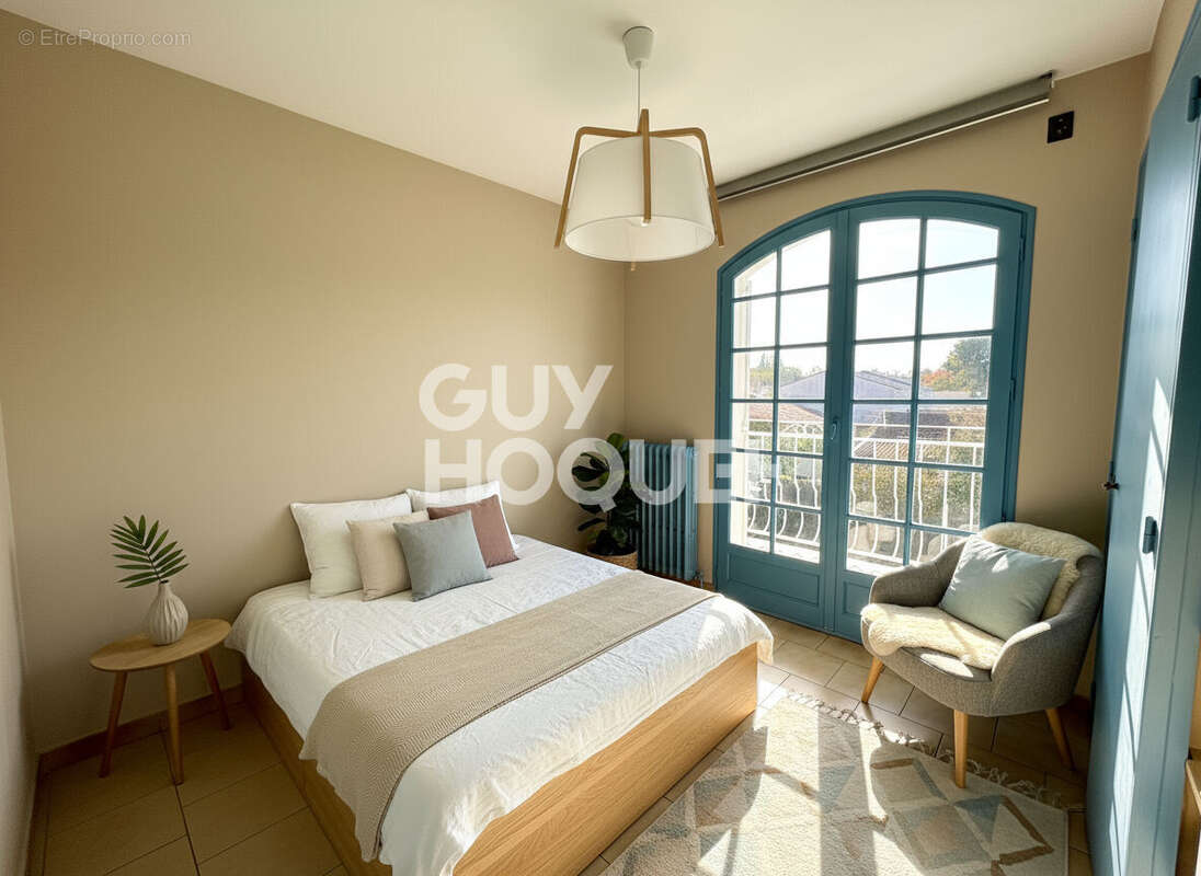 Maison à VILLENAVE-D&#039;ORNON