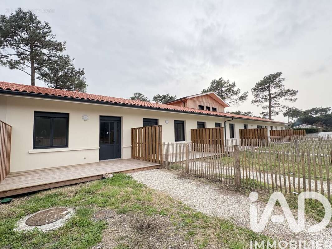 Photo 8 - Appartement à VENDAYS-MONTALIVET