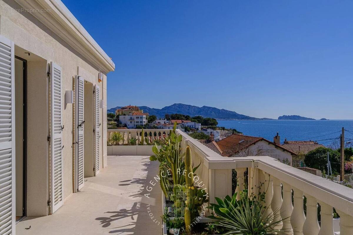 Appartement à MARSEILLE-7E