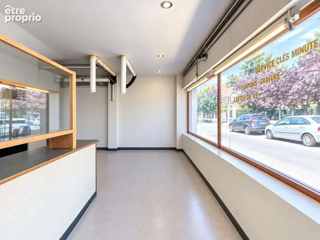 Commerce 30 m² à vendre à Maisons-Alfort (94700) - photo 3