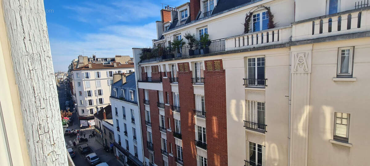 Appartement à BOIS-COLOMBES