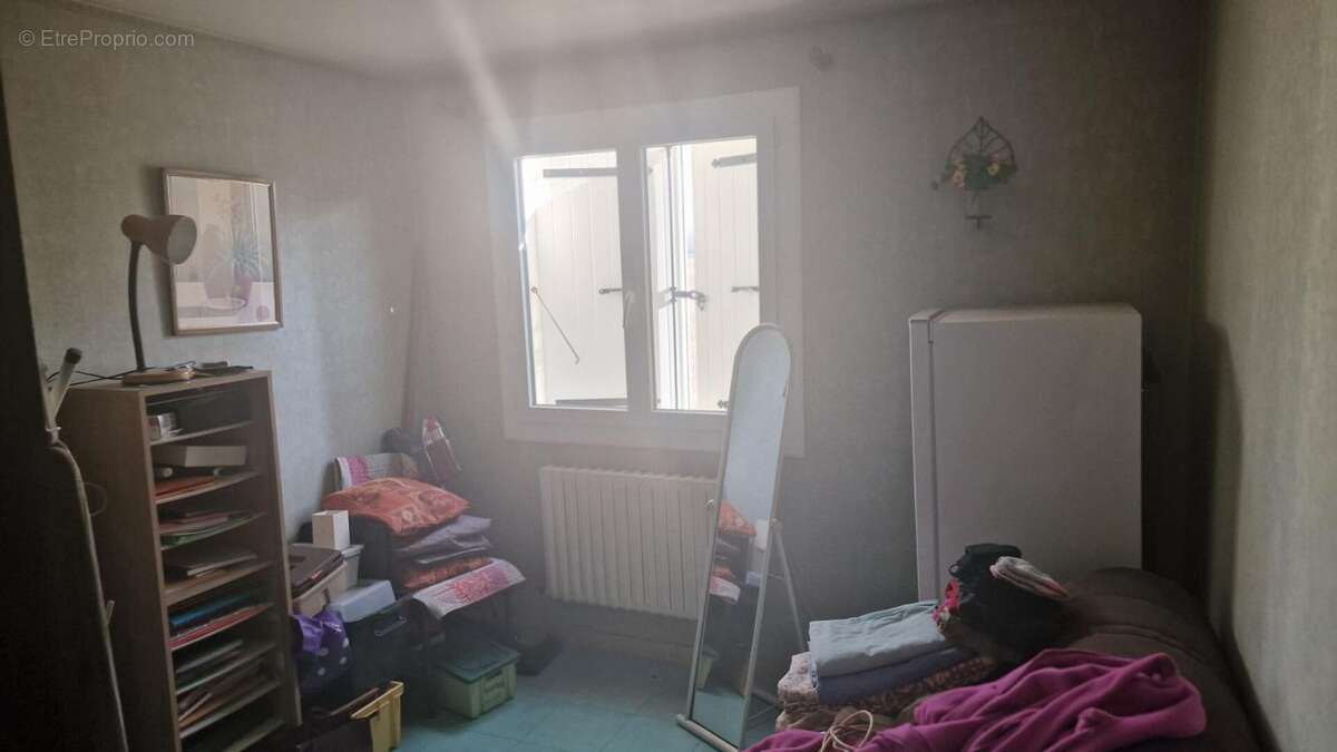 Maison à MONTELIMAR