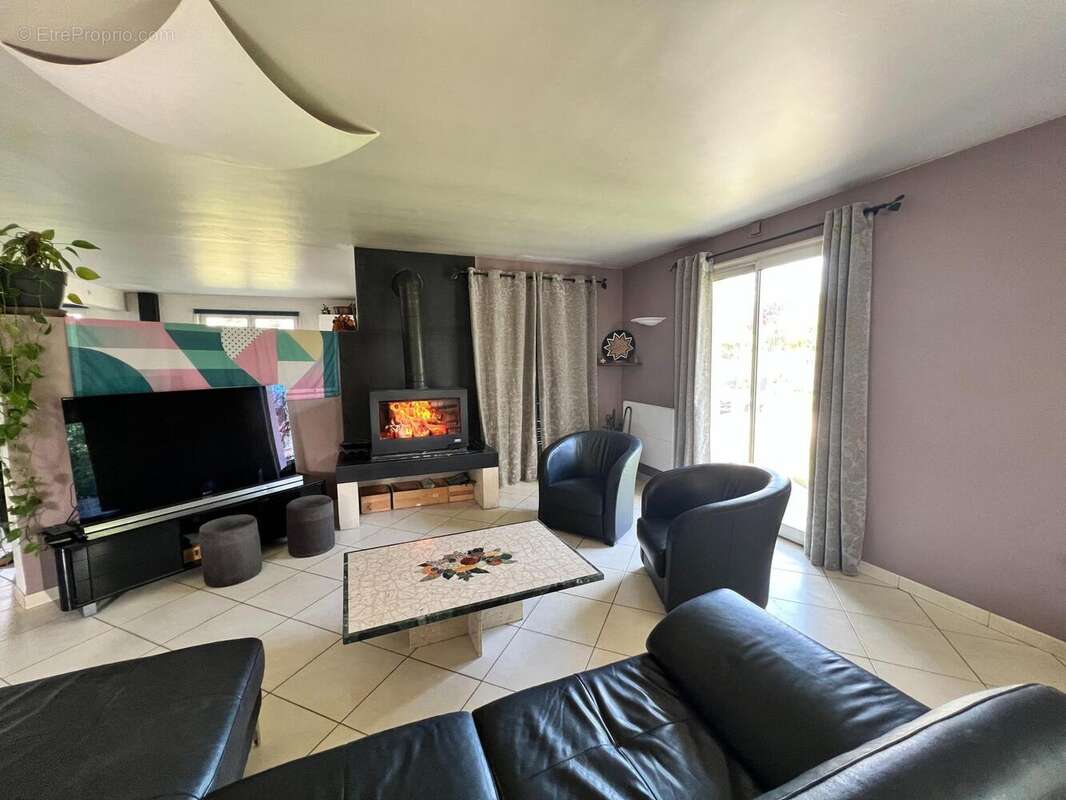 Photo 5 - Maison à VILLERS-COTTERETS