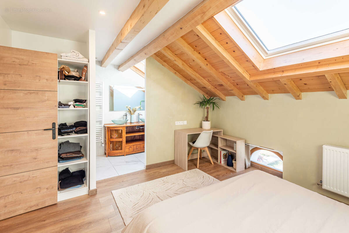 Appartement à MACHILLY