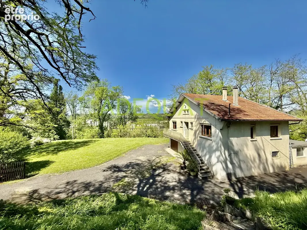 BOURGOIN JALLIEU, maison individuelle sur sous-sol complet incluant 2 garages /  terrain de 5955m2... - photo 2