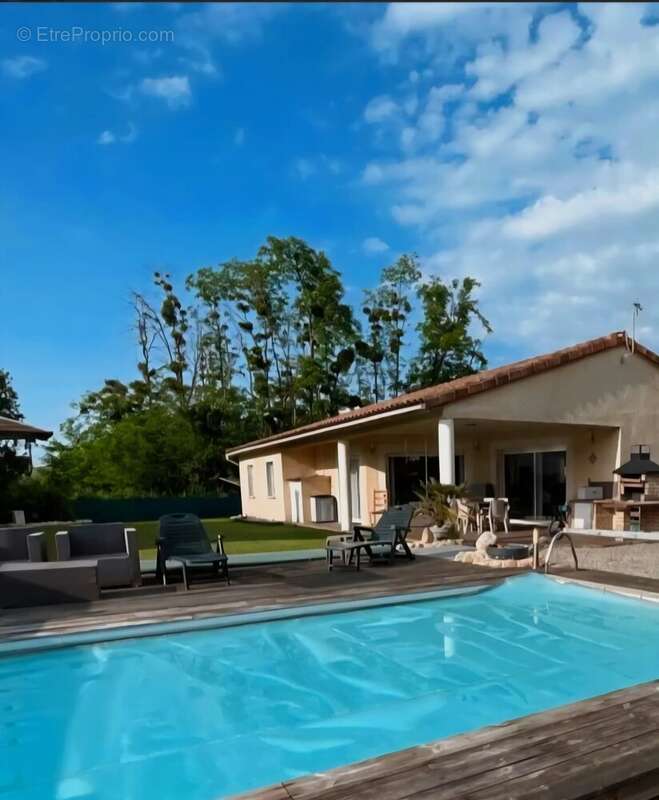 Maison à VERNIOLLE