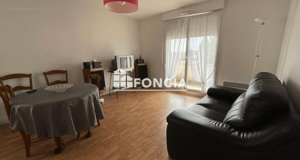 Appartement à GOURDON