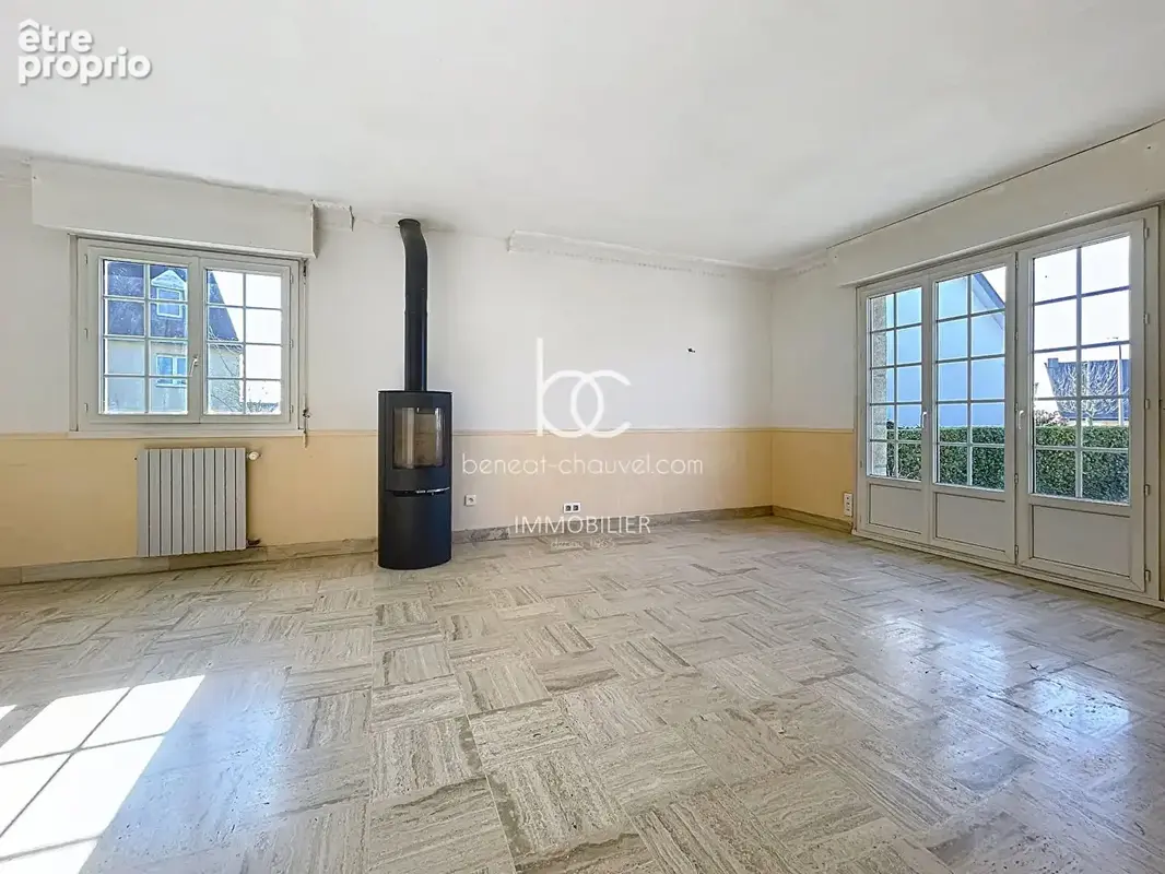 Vannes - Proche Gare - Spacieuse Maison Familiale de 147 m² sur Terrain de 668 m² - photo 2