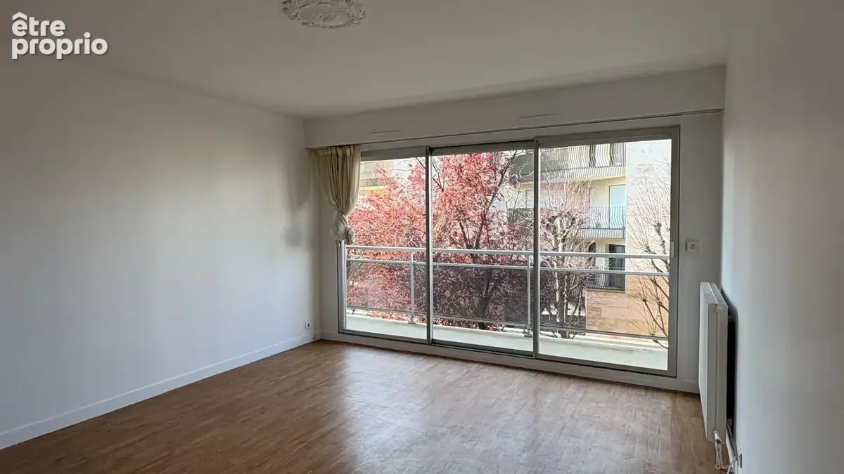 Quartier Centre administratif - Appartement 3 pièces balcon - photo 4
