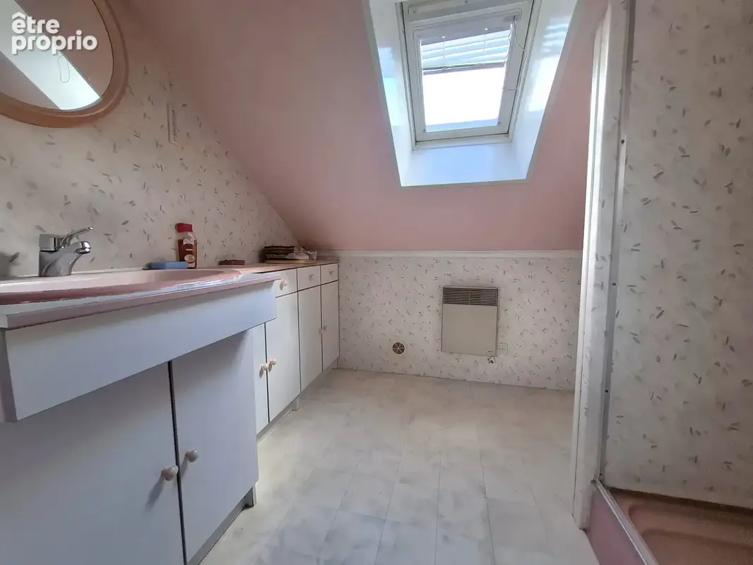 Maison 8 pièces 96 m² à vendre à La Bazoge (72650) - photo 9