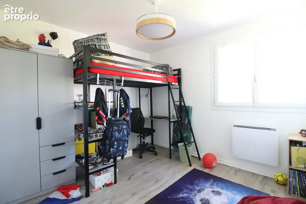 Grenoble quartier europole t4 avec balcon, cave et parking - photo 12
