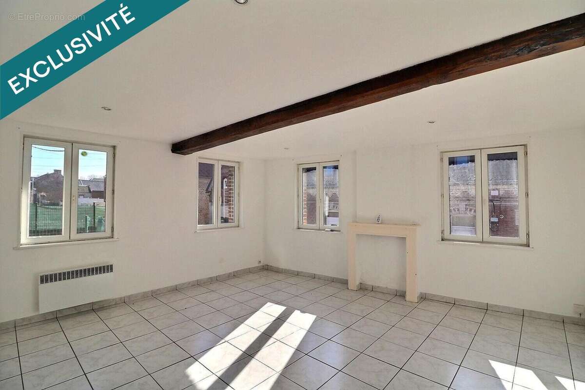 Photo 2 - Maison à SAINT-PYTHON