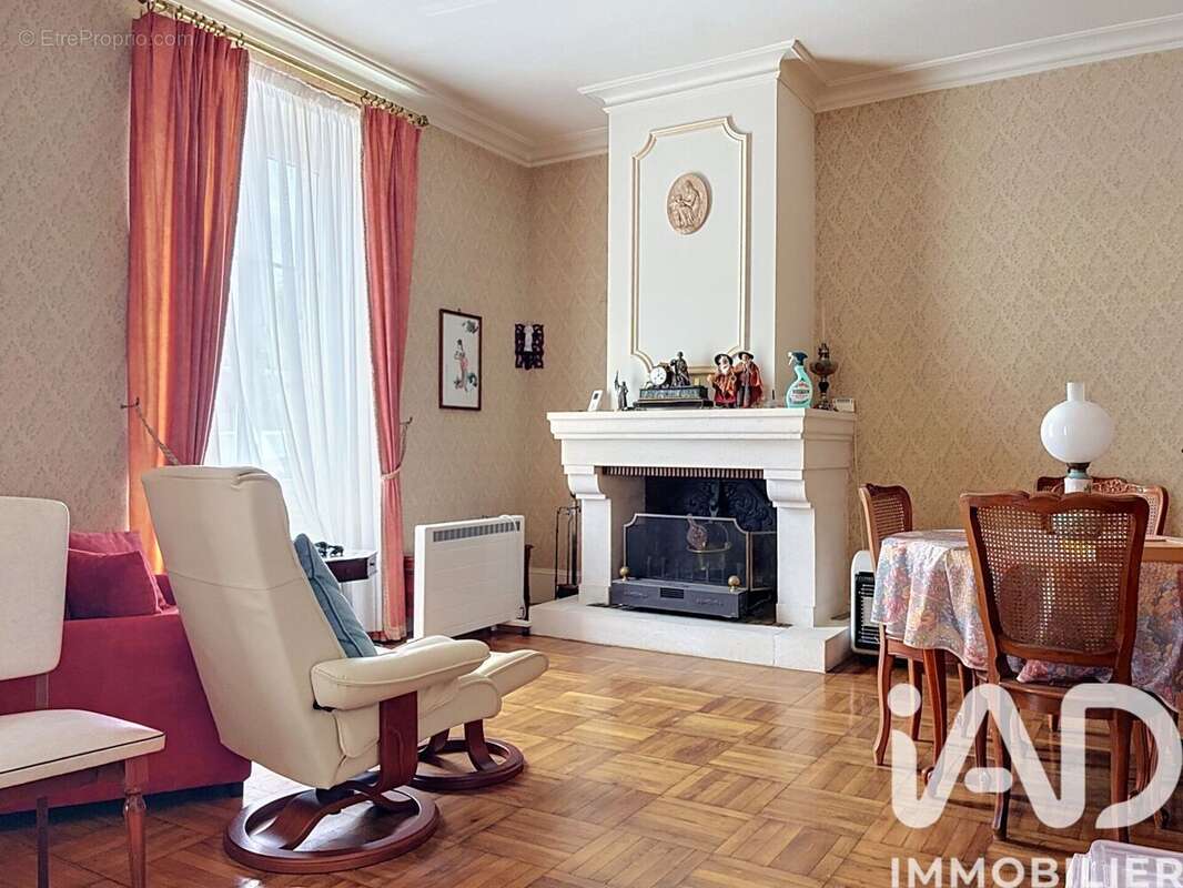Photo 3 - Maison à LA SELLE-SUR-LE-BIED