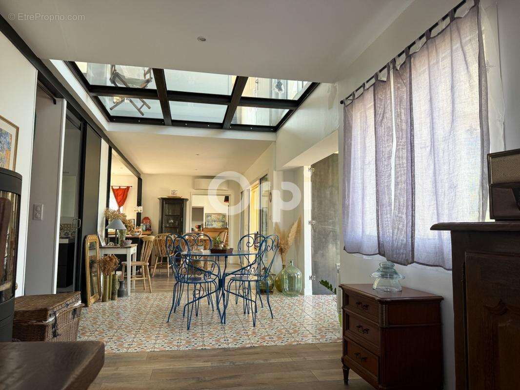 Superbe maison de caractère avec vue mer et potentiel locatif ! - photo 19