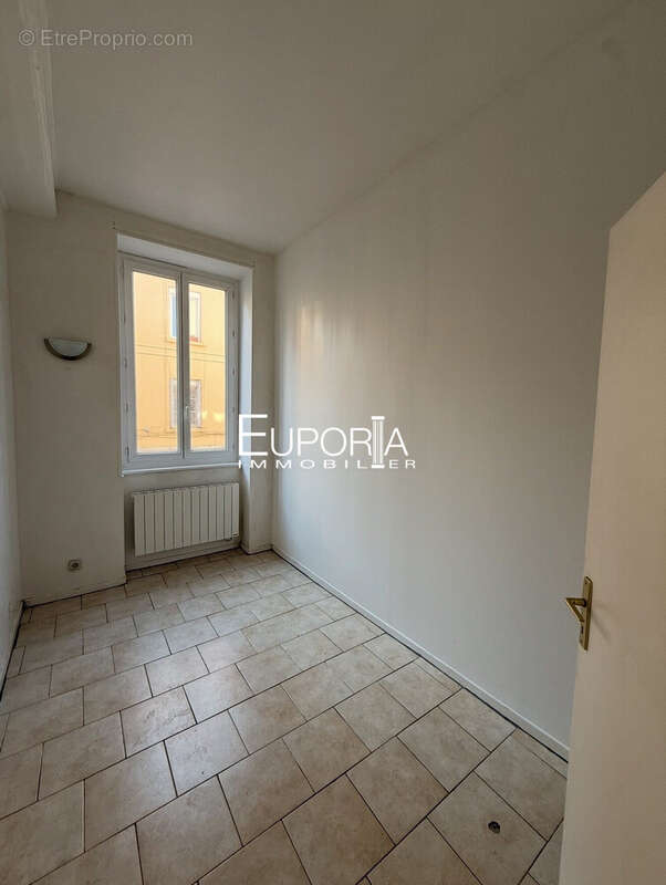 Appartement à LYON-4E