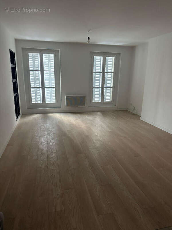 Appartement à VERSAILLES