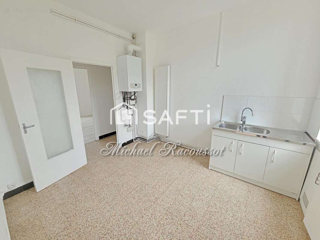 Photo 8 - Appartement à LE CREUSOT