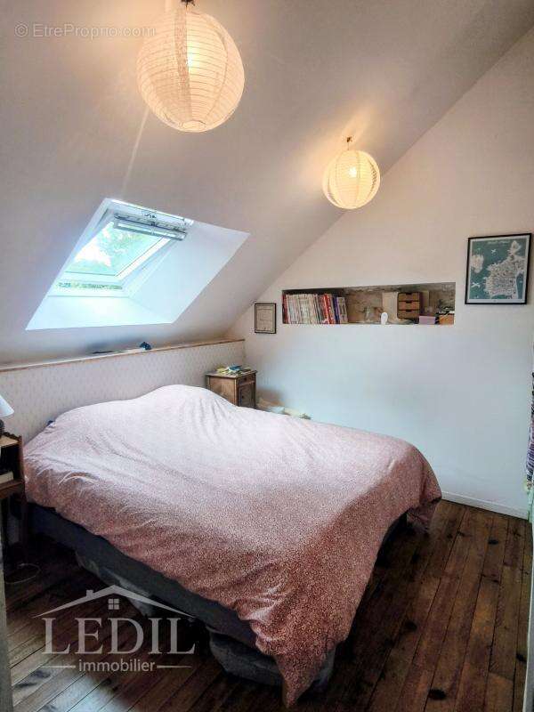 Maison à SAINT-MELOIR-DES-ONDES