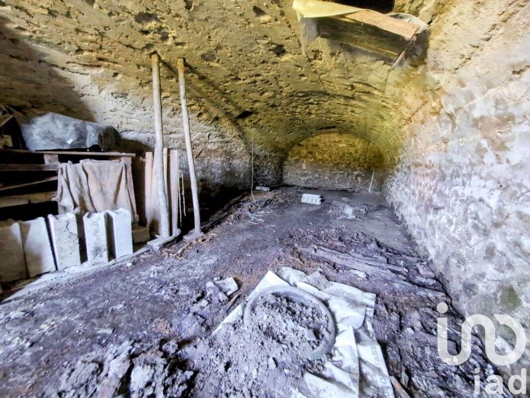 Photo 7 - Maison à SAINT-PIERRE-DE-FURSAC