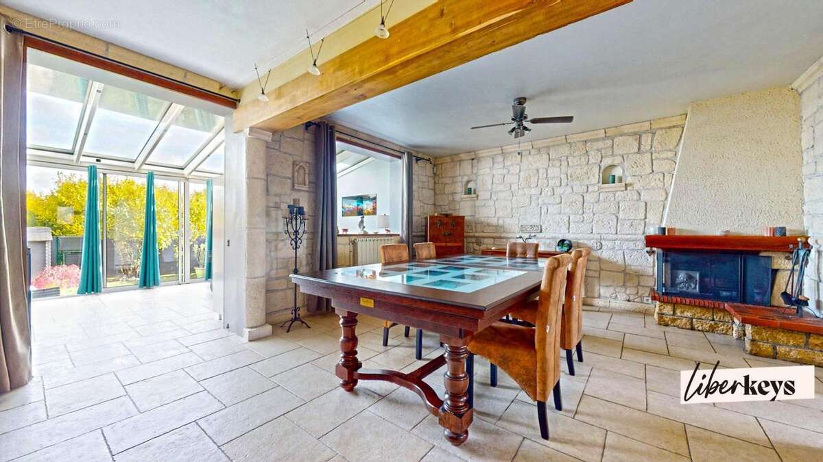 Maison à BERNES-SUR-OISE