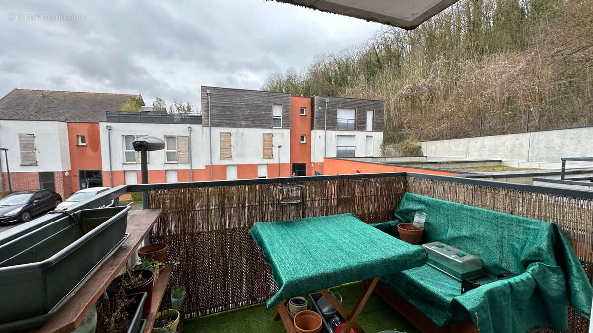 Appartement à JAUX