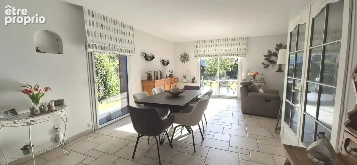 Magnifique maison Individuelle en semi plain-pied/ 3 ch/ garage/ carport et jardin - photo 7