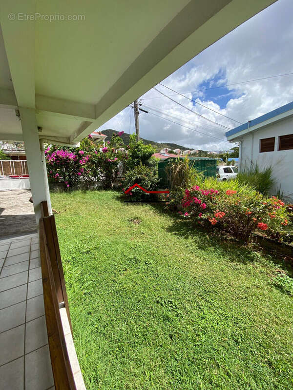 Maison à SAINTE-LUCE