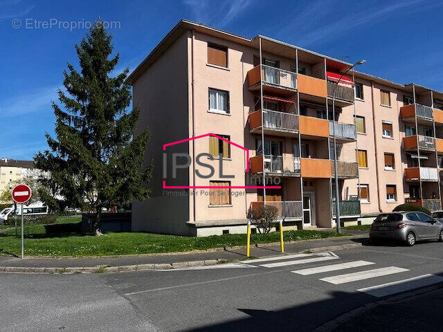 Appartement à SAINT-FARGEAU-PONTHIERRY