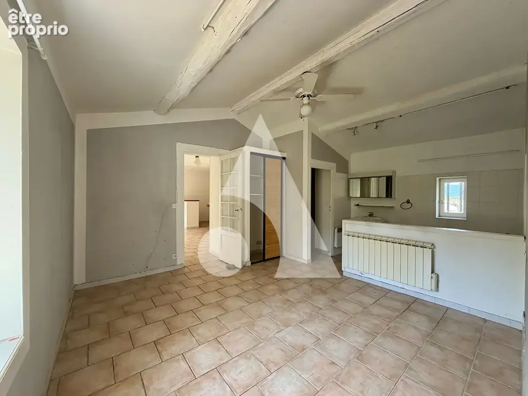 La Bastidonne Villa individuelle de  7 pièces de 168 m2 habitables sur 2800 m2 terrain - photo 6