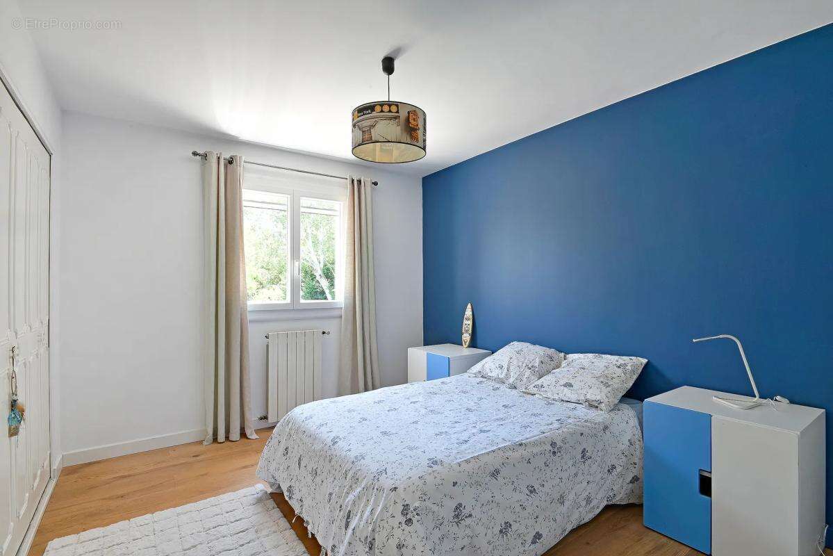 Maison à VEDENE