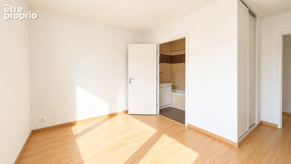 Appartement 2 pièces 38m²  Croix Daurade - photo 5