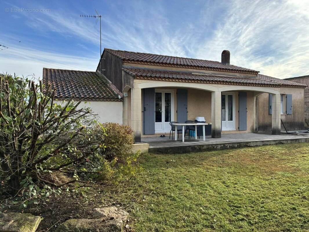 Maison à SAINT-GENIES-DE-MALGOIRES