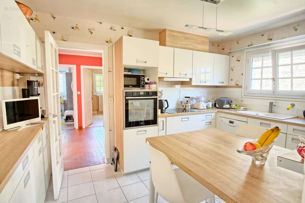 LANGRUNE SUR MER - Maison 195m² avec vie de plain-pied - photo 9