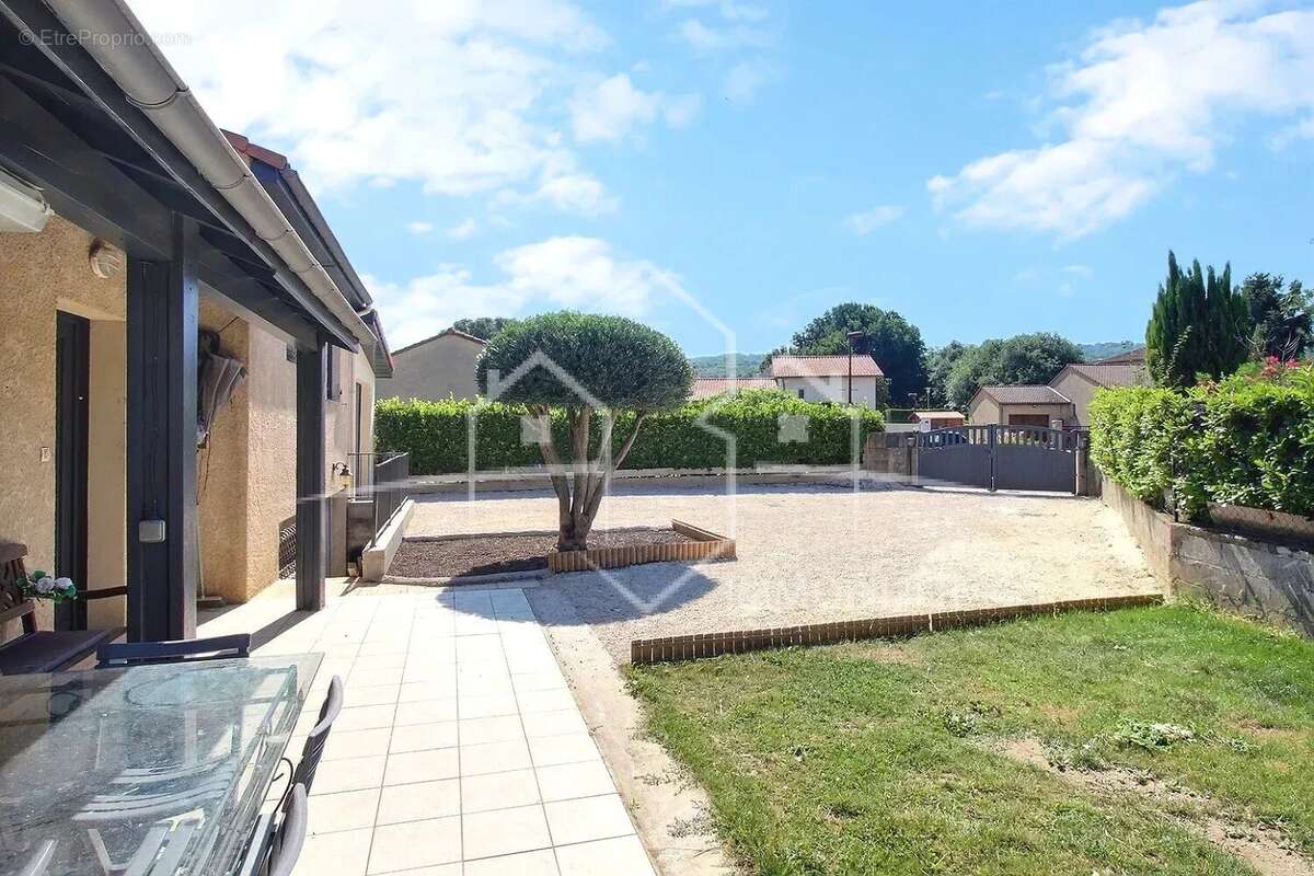 Maison à BEAUSEMBLANT