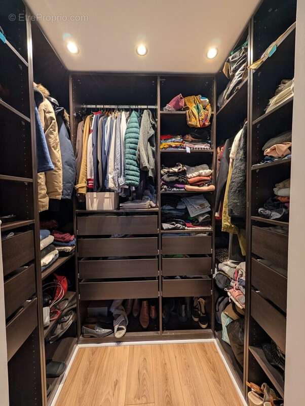 Appartement à BOIS-COLOMBES