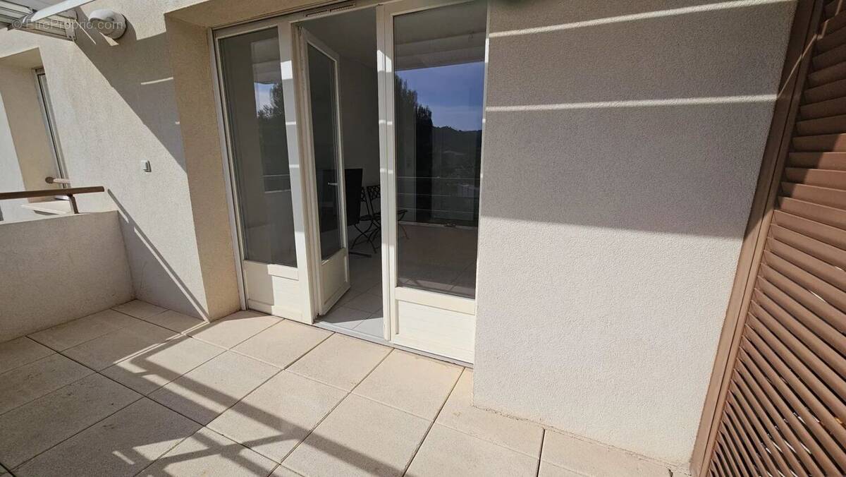 Appartement à LE LUC