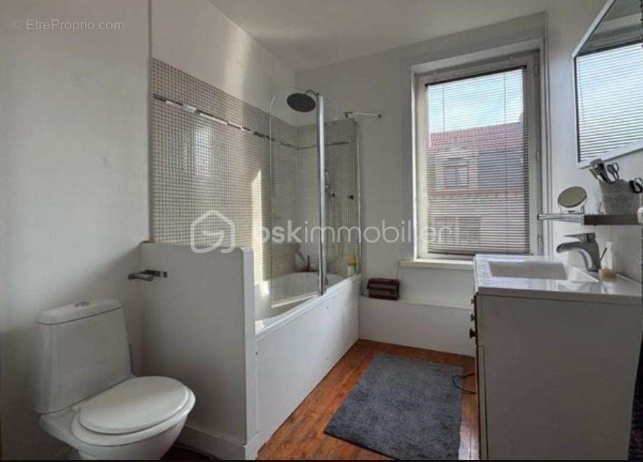 Vivez le charme de l'ancien au coeur de Wattrelos ! 4 chambres, jardin, garage - photo 8