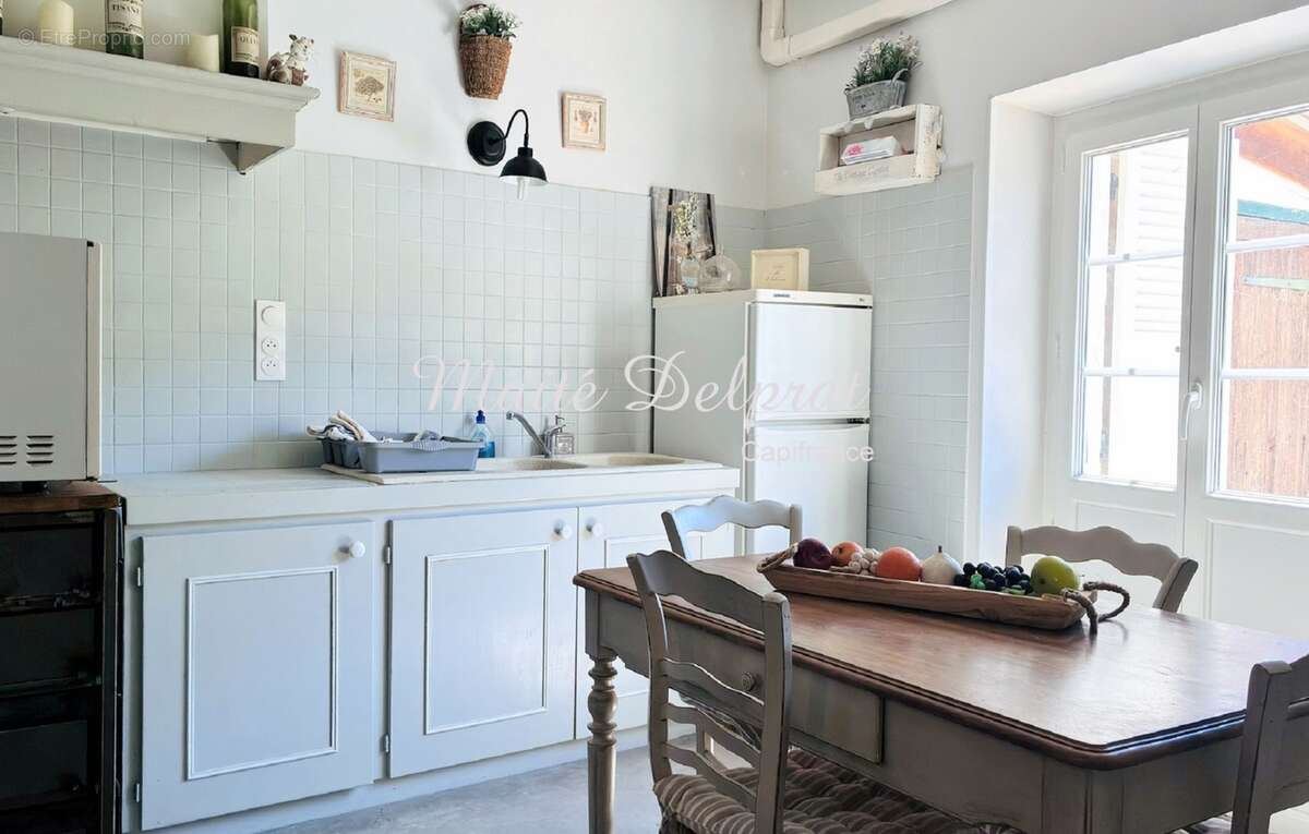 Buis-les-Baronnies – Maison de village de 139 m² avec jardin, 4 chambres, 2 garages, dépendance et vue sur le Pic Saint-Julien - photo 11