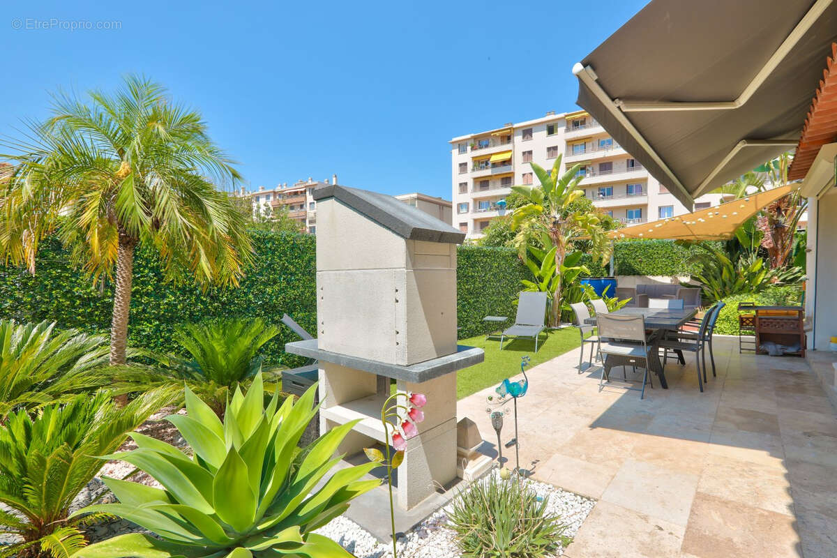 Appartement à CAGNES-SUR-MER