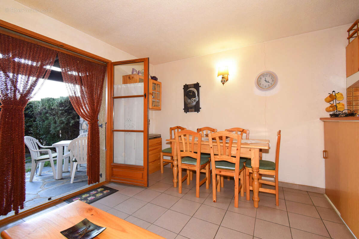 Appartement à DORRES