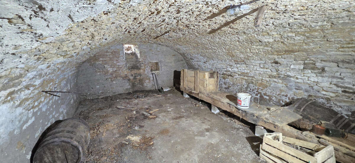 Maison à CORVOL-L'ORGUEILLEUX