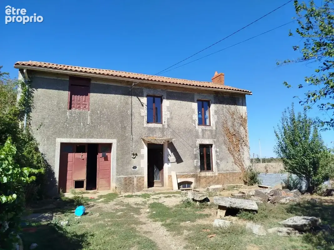Maison 4 pièces 70 m² à vendre à Limalonges (79190) - photo 1