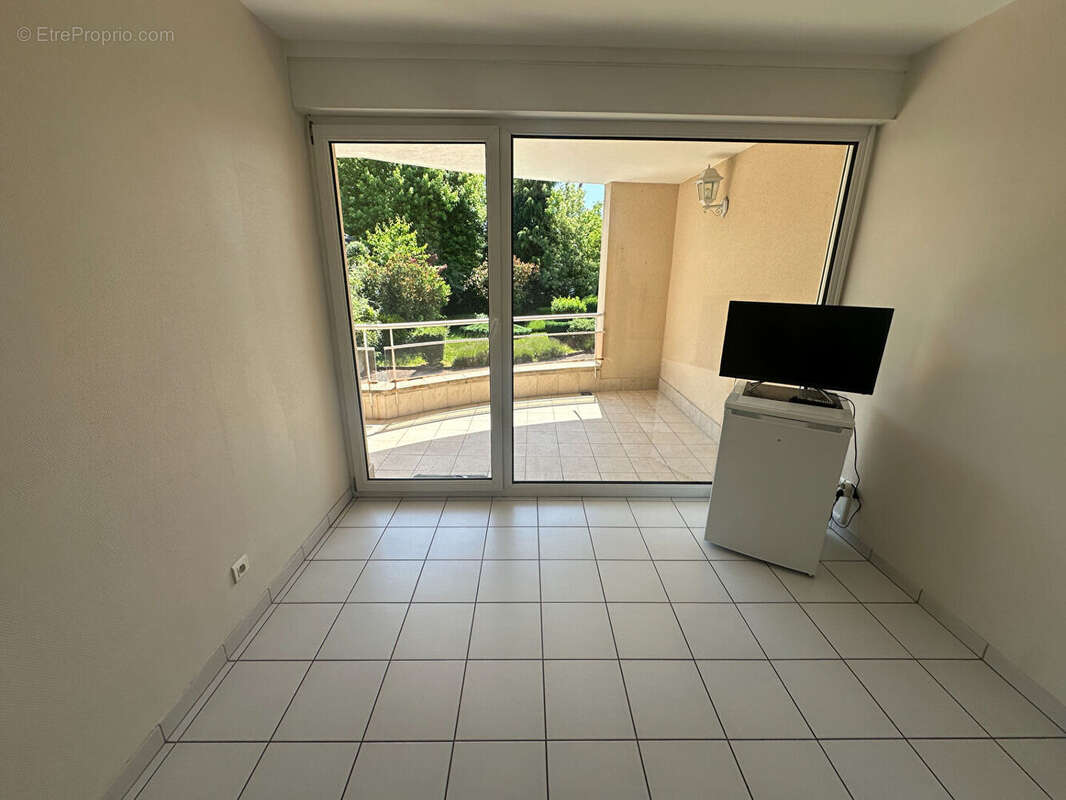 Appartement à COSNES-ET-ROMAIN