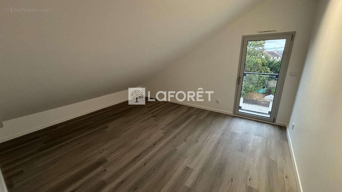 Maison à ORMESSON-SUR-MARNE