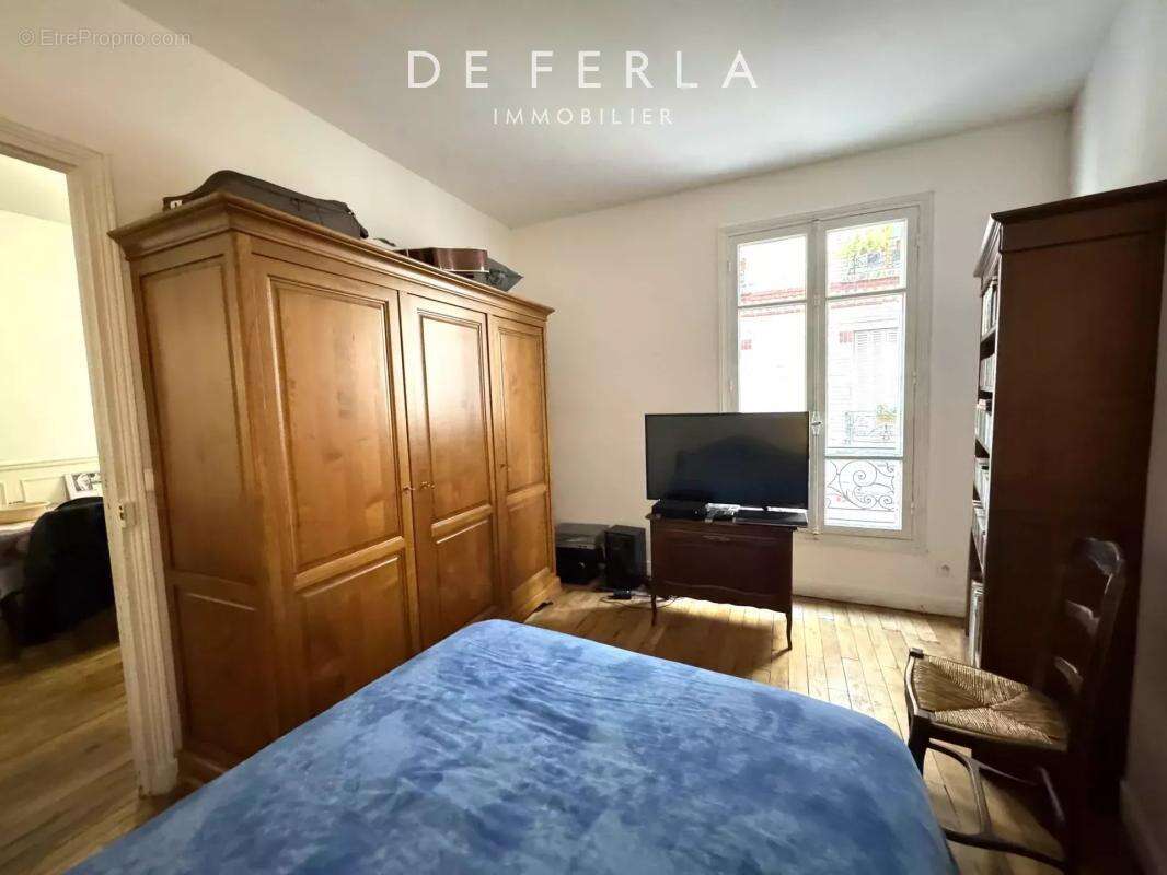 Appartement à PARIS-14E