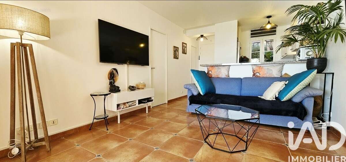 Photo 6 - Appartement à ROQUEBRUNE-SUR-ARGENS